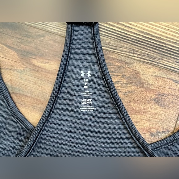 Under Armour Athletic Racer Back Tank - Picture 3 of 3